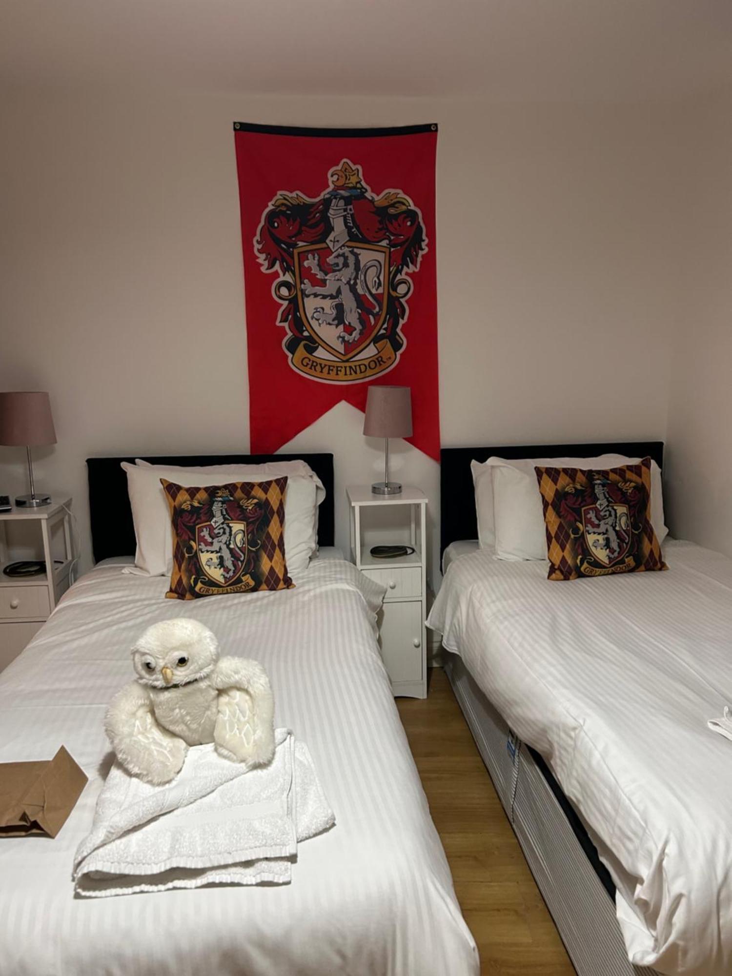 1000кв.м 3, 1 баня Апартамент
 в Watford Уотфорд Екстериор снимка
